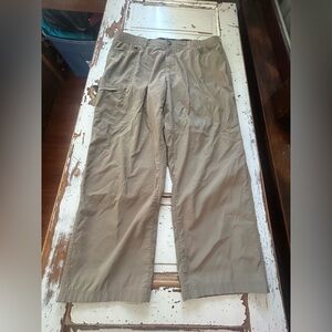 Zero Exposure Travel Series Cargo Pants Men’s 38x30 Beige Hiking Stretch
